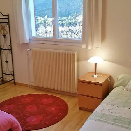 Bed & Breakfast Les Rosaces Du Buech 2*