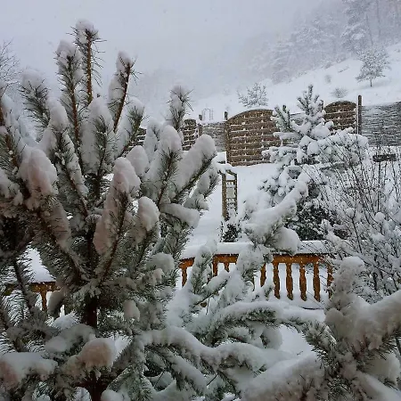 Bed & Breakfast Les Rosaces Du Buech